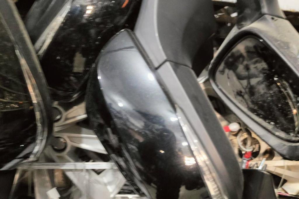 مرآة جانبية يمين شمال تويوتا هايلاندر 2022 2023