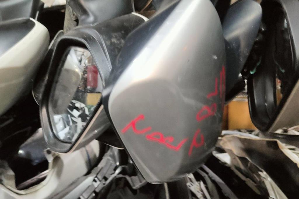 مرآة جانبية يمين شمال تويوتا كورولا 2019 2020