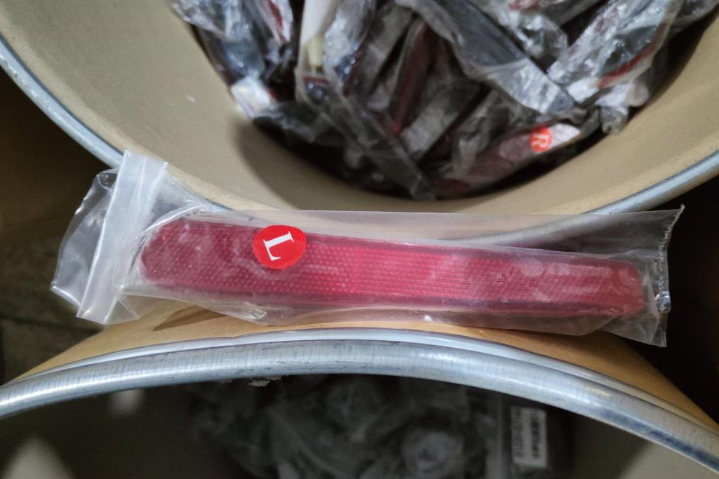 عاكسة غطاء خلفي تويوتا كورولا 2020 2021