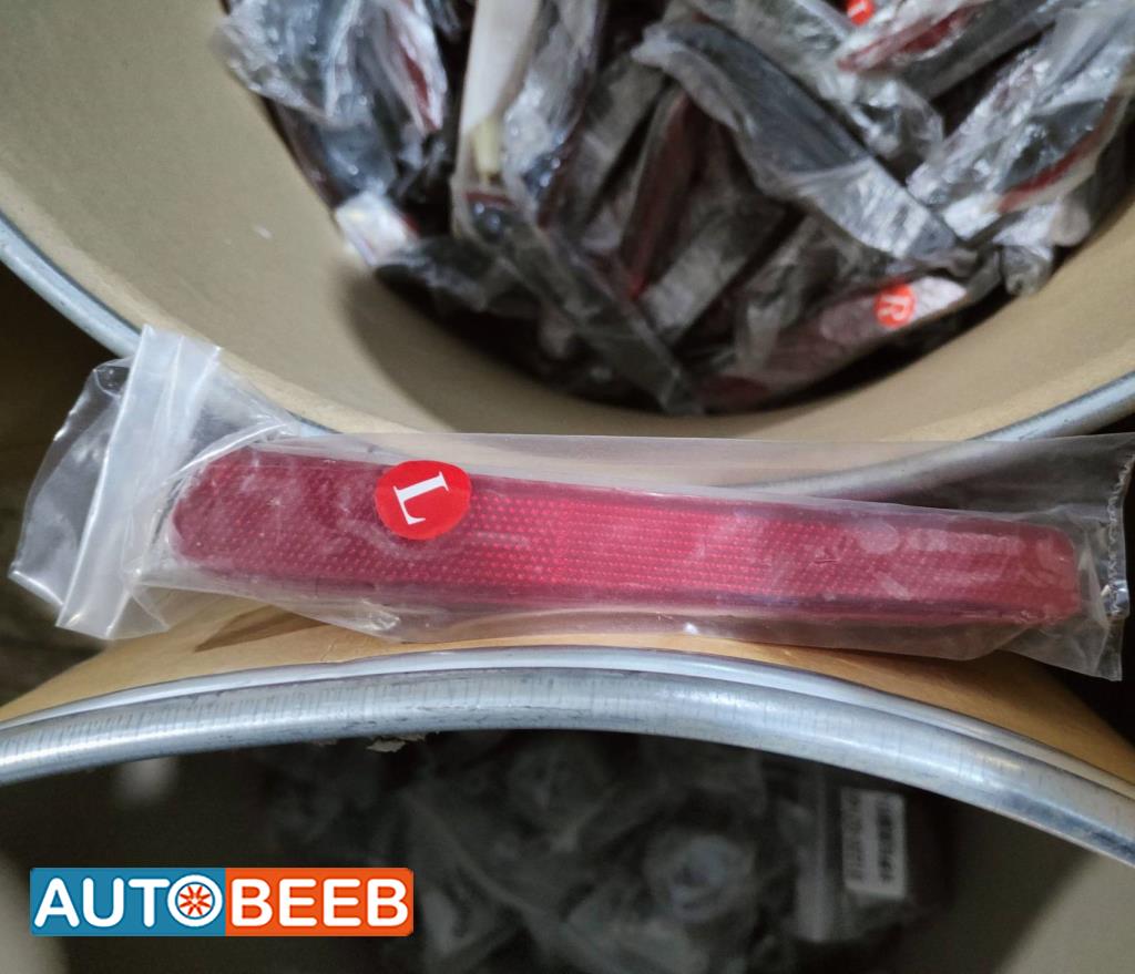 عاكسة غطاء خلفي تويوتا كورولا 2020 2021