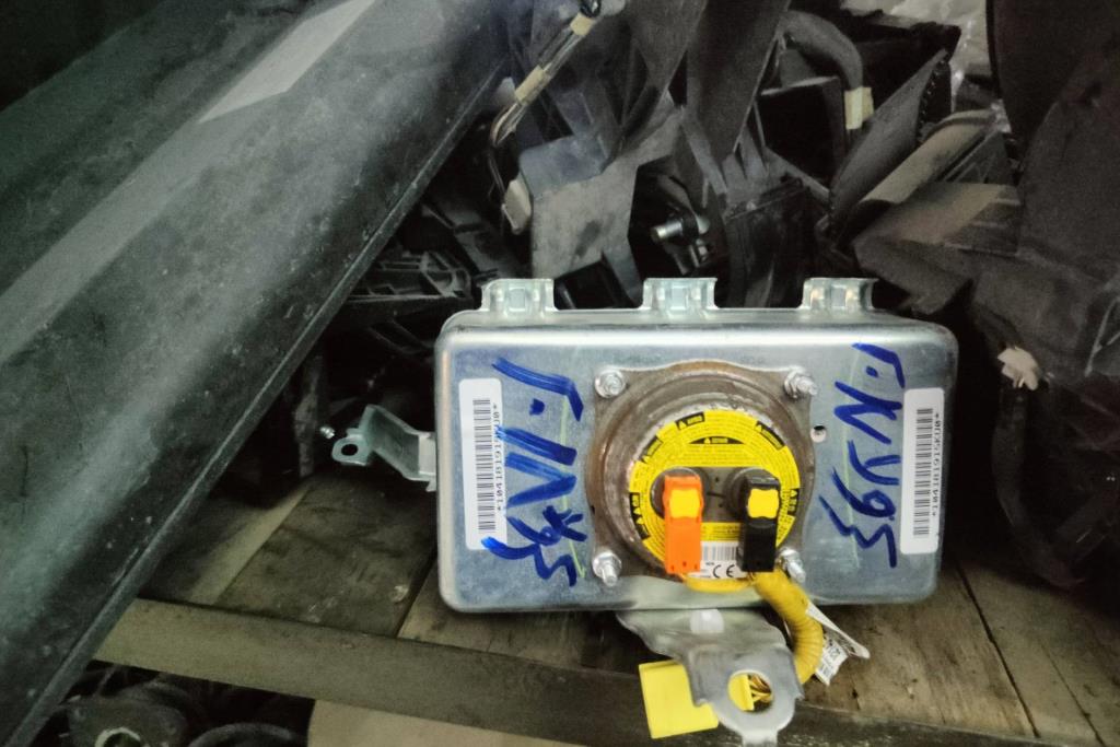 ايرباغ ركبة تويوتا كورولا 2017 2018