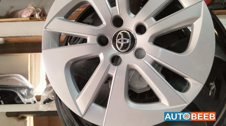 Wheel and Rims Wheel Covers  Toyota Prius