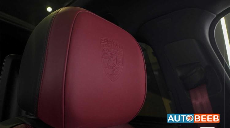 Porsche Cayenne 2024