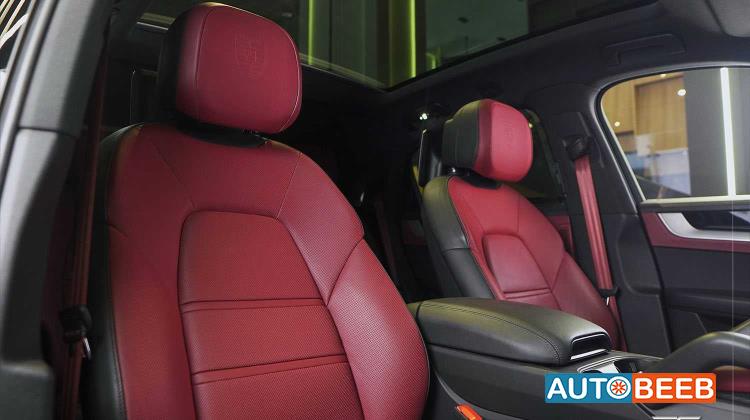 Porsche Cayenne 2024