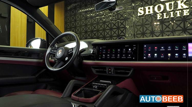 Porsche Cayenne 2024