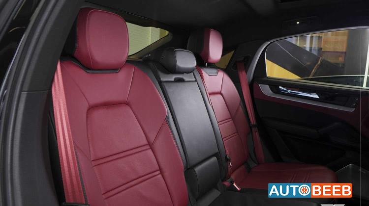 Porsche Cayenne 2024