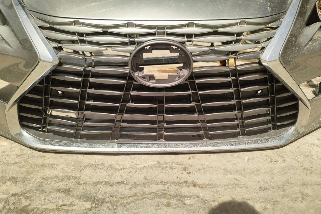 شل امامي لكزس es300 2023 2024