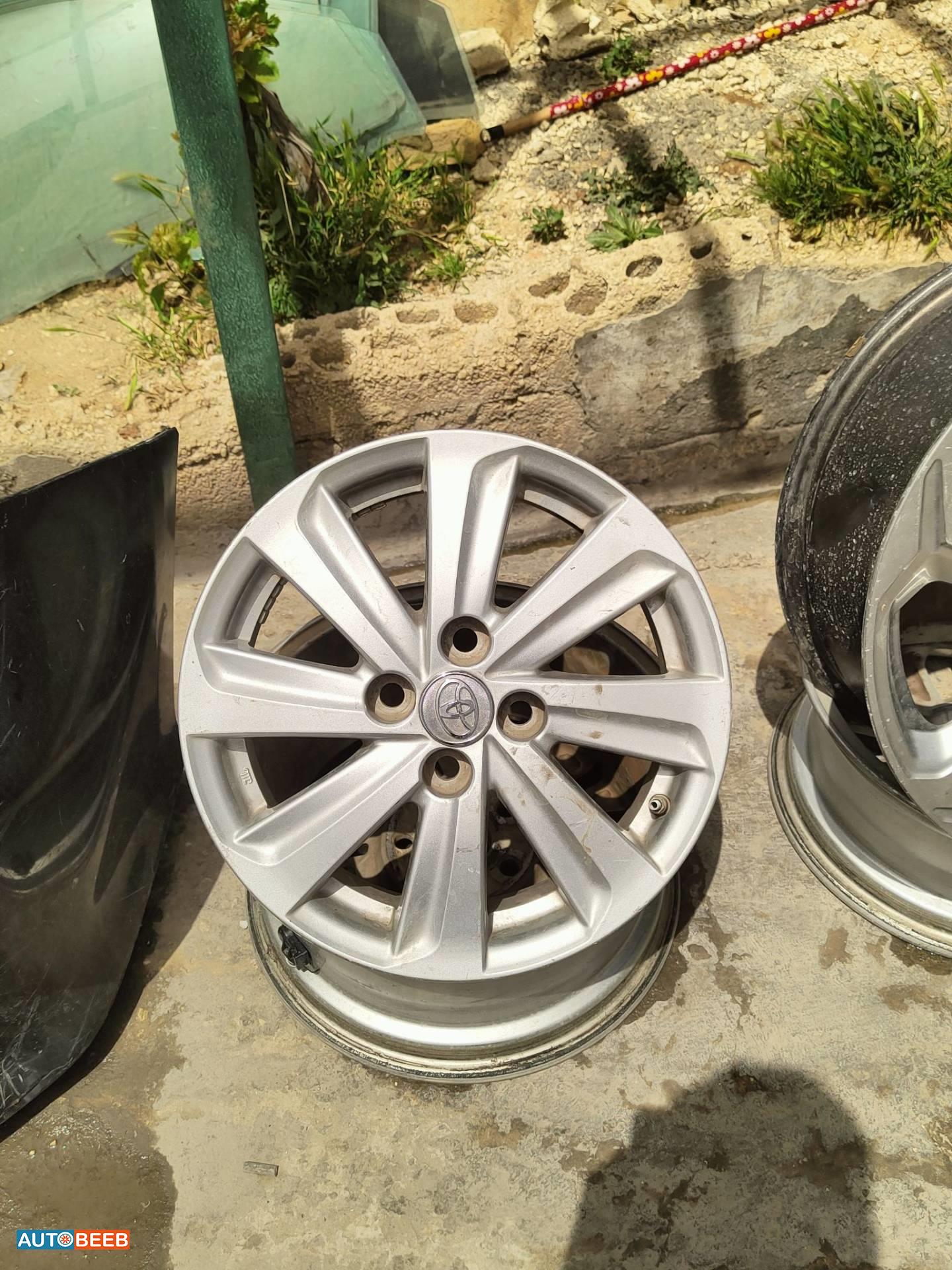 جنط تويوتا يارس قياس 15