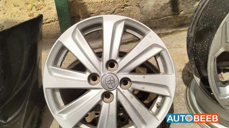 جنط تويوتا يارس قياس 15