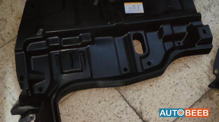 Body  RR BUMPER Toyota Yaris