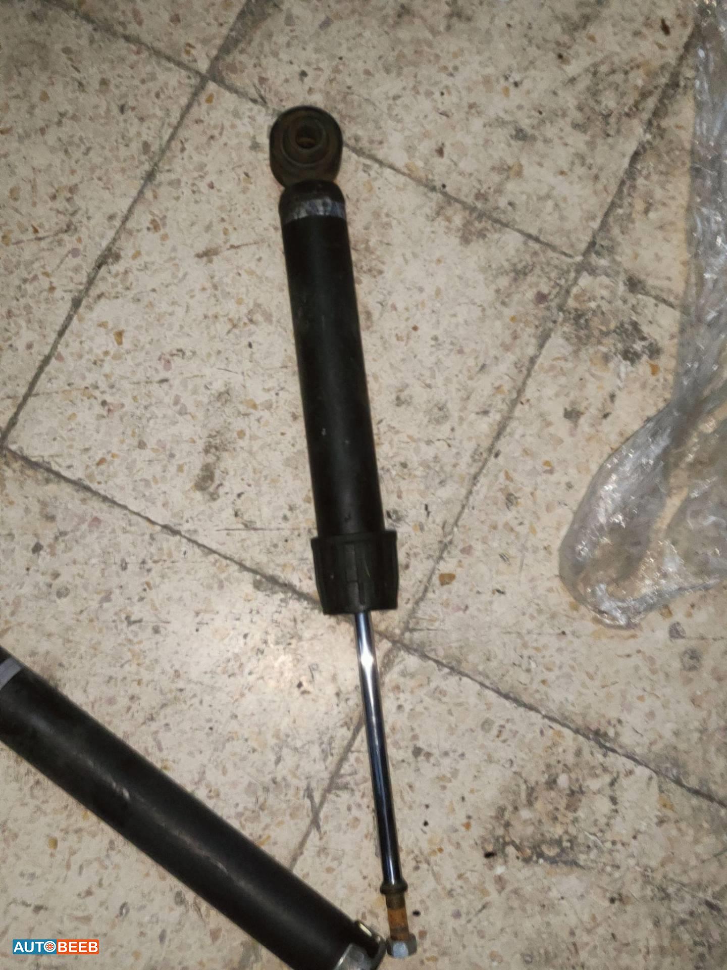  Shock Absorber Toyota Corolla