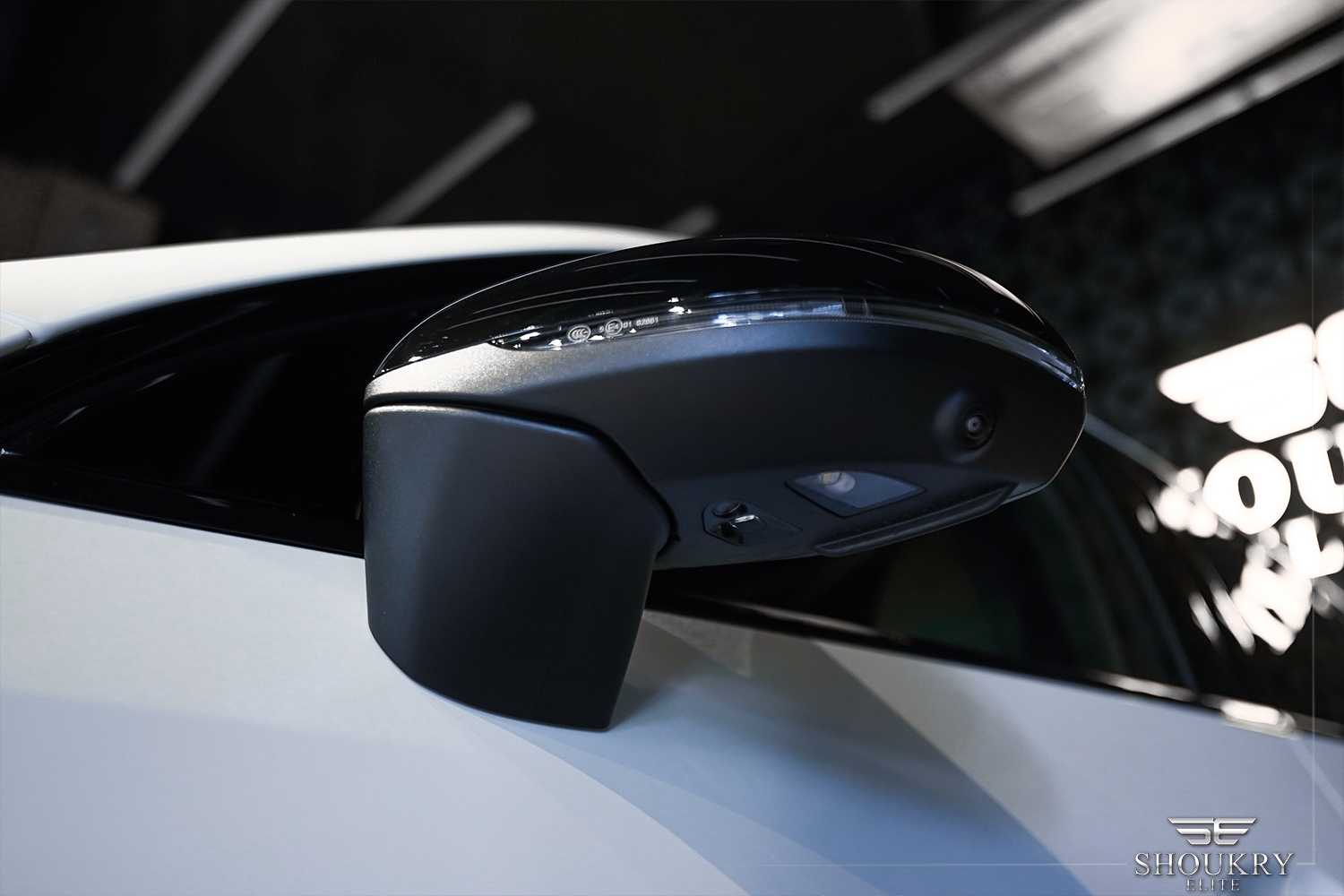 مرسيدس بنز GLC300 2025