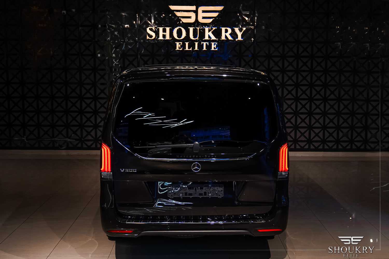 ميني باص مرسيدس بنز 2026