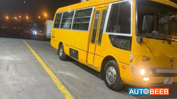 ميني باص ميتسوبيشي 2005