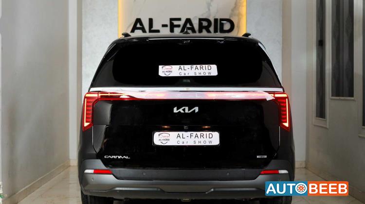 KIA Carnival 2025