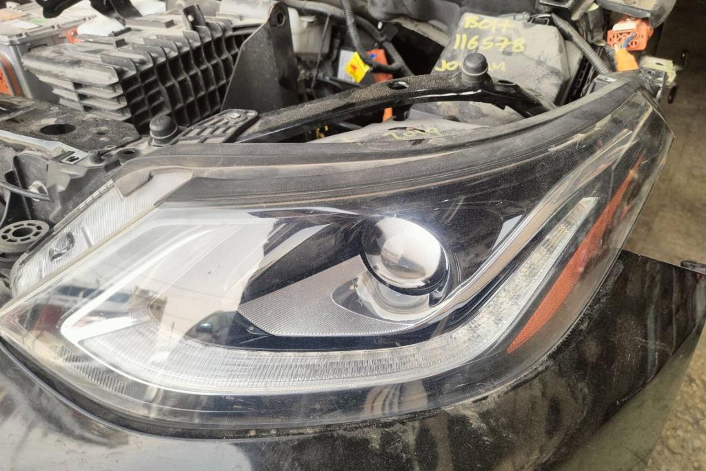 Lights Front light Chevrolet Bolt