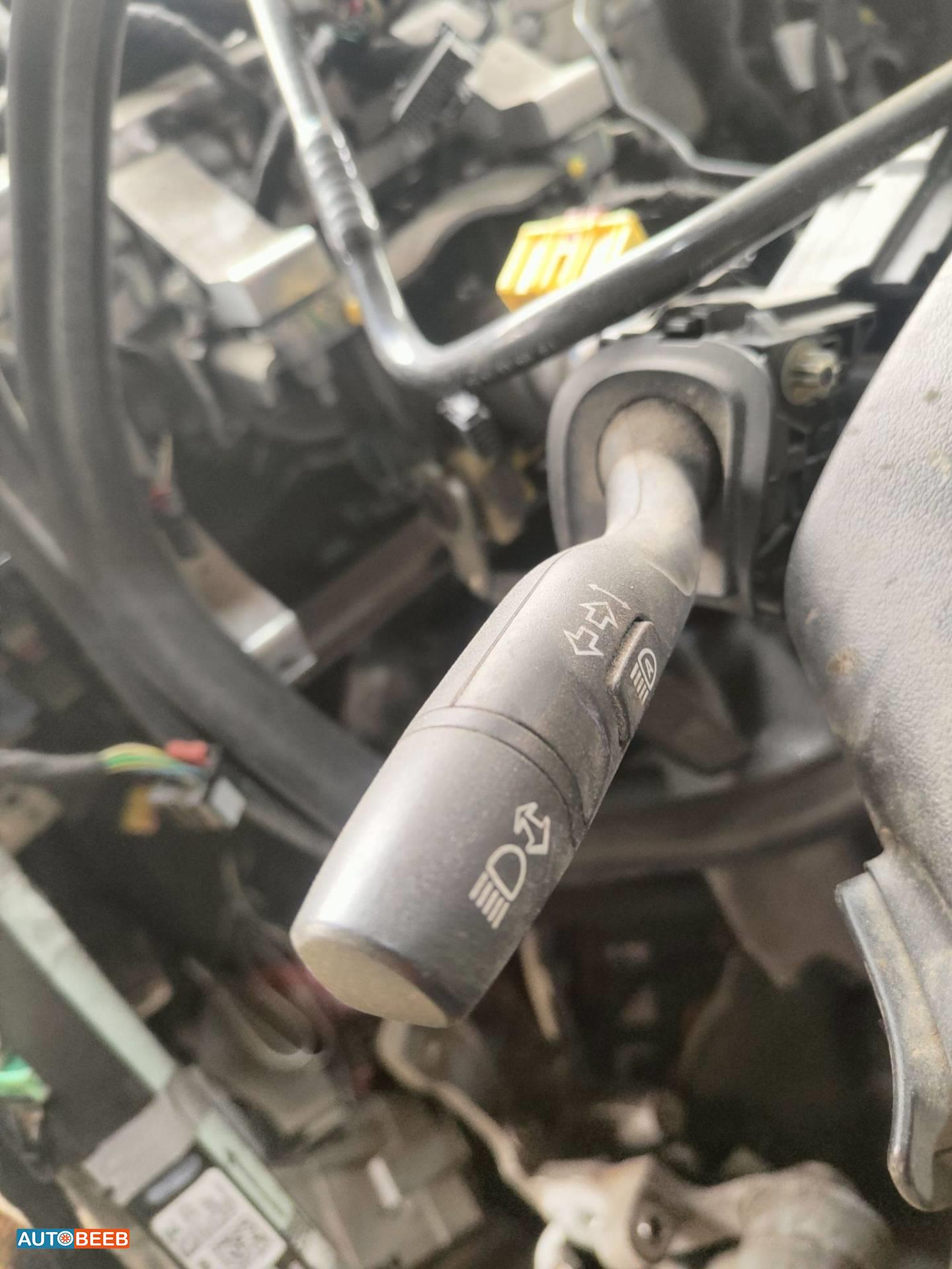 Cabin  Control buttons Chevrolet Bolt