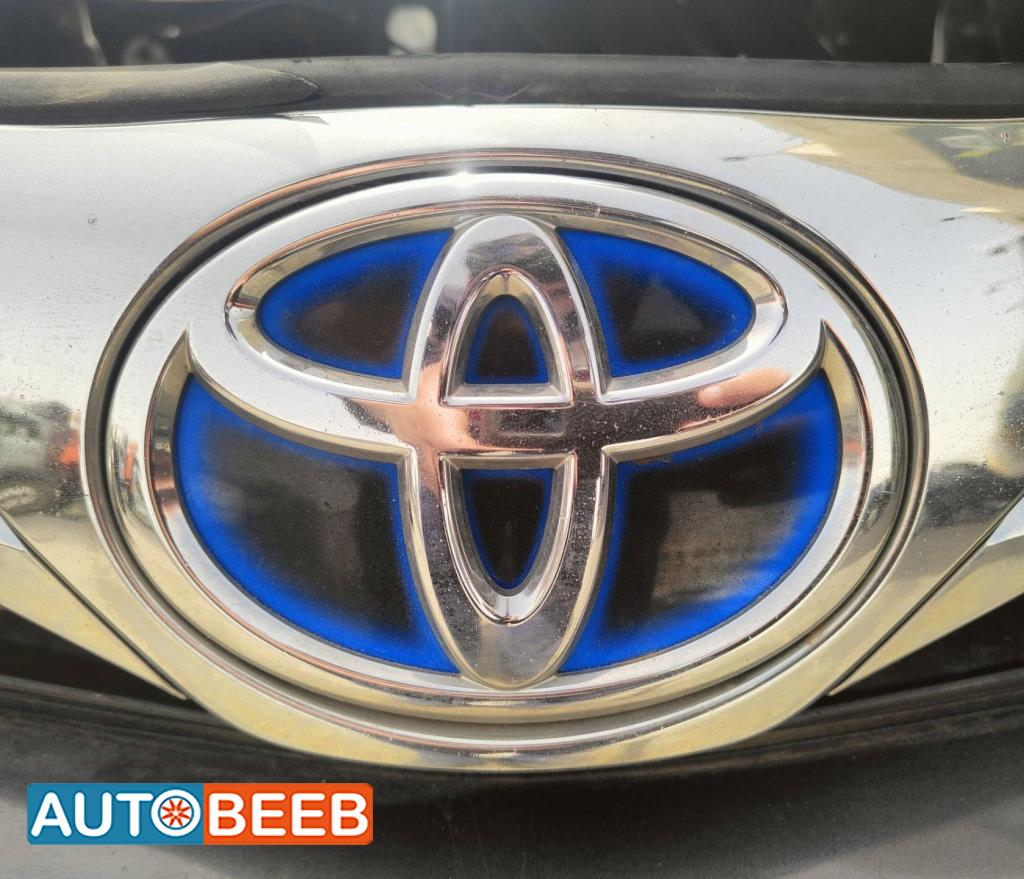 شعار طمبون امامي تويوتا كامري 2012 2013 2014