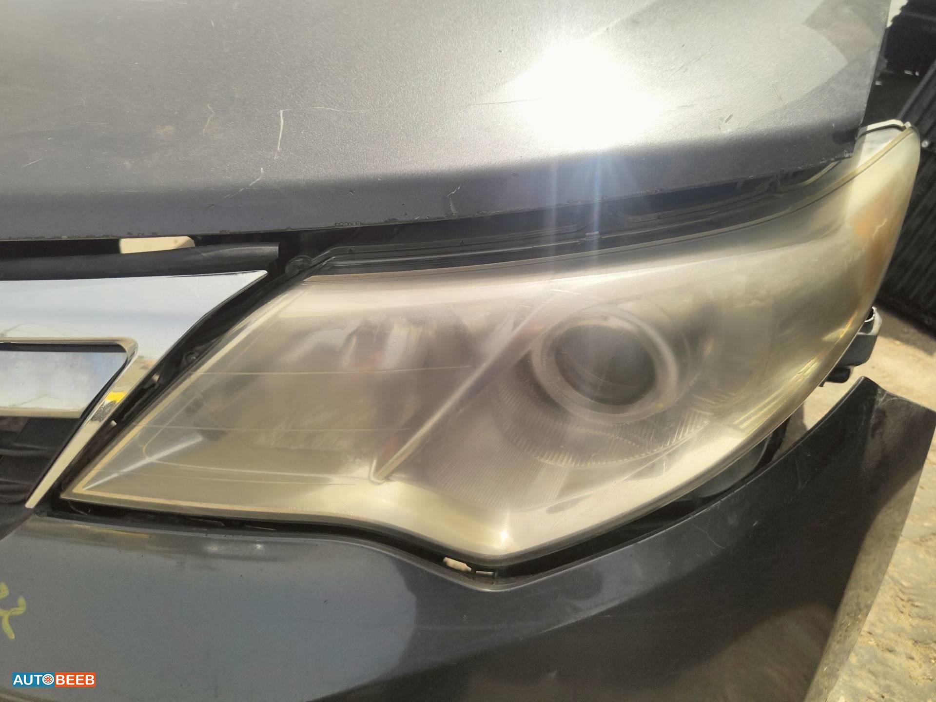 ضوء امامي شمال تويوتا كامري 2012 2013 2014