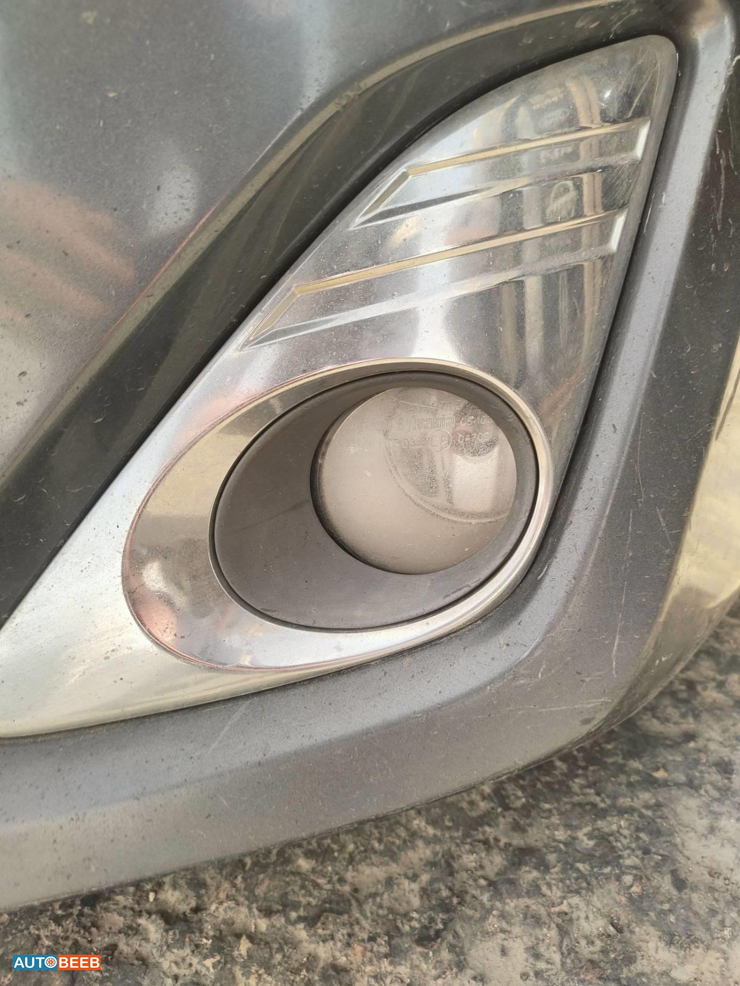 كشاف امامي شمال تويوتا كامري 2012 2013 2014