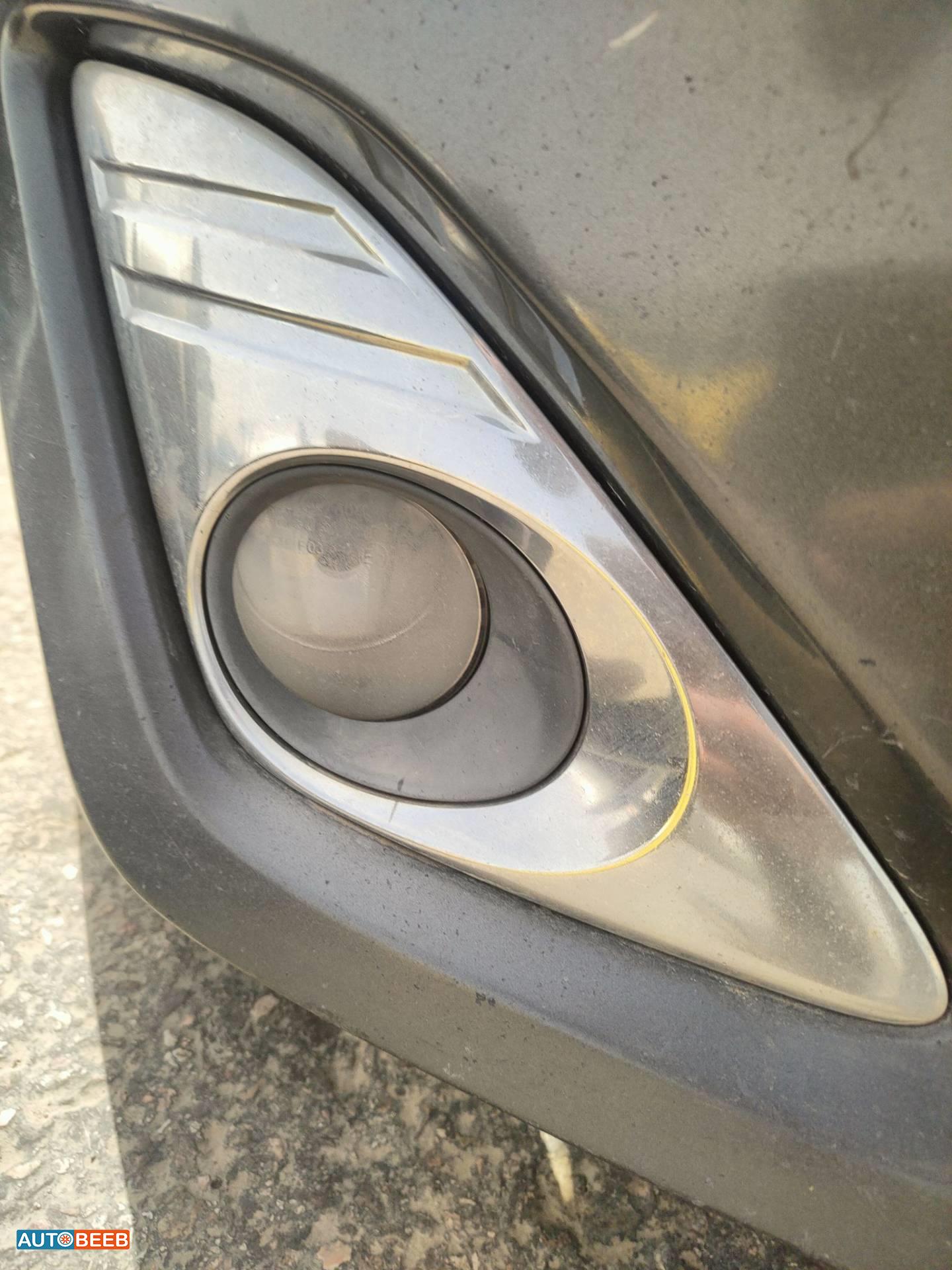 كشاف امامي يمين تويوتا كامري 2012 2013 2014