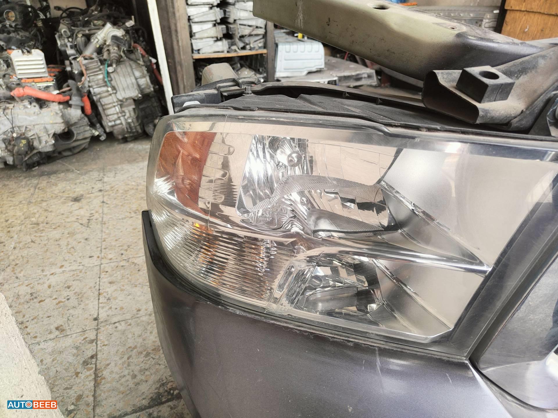 ضوء امامي يمين دودج رام 2014 2015 2016