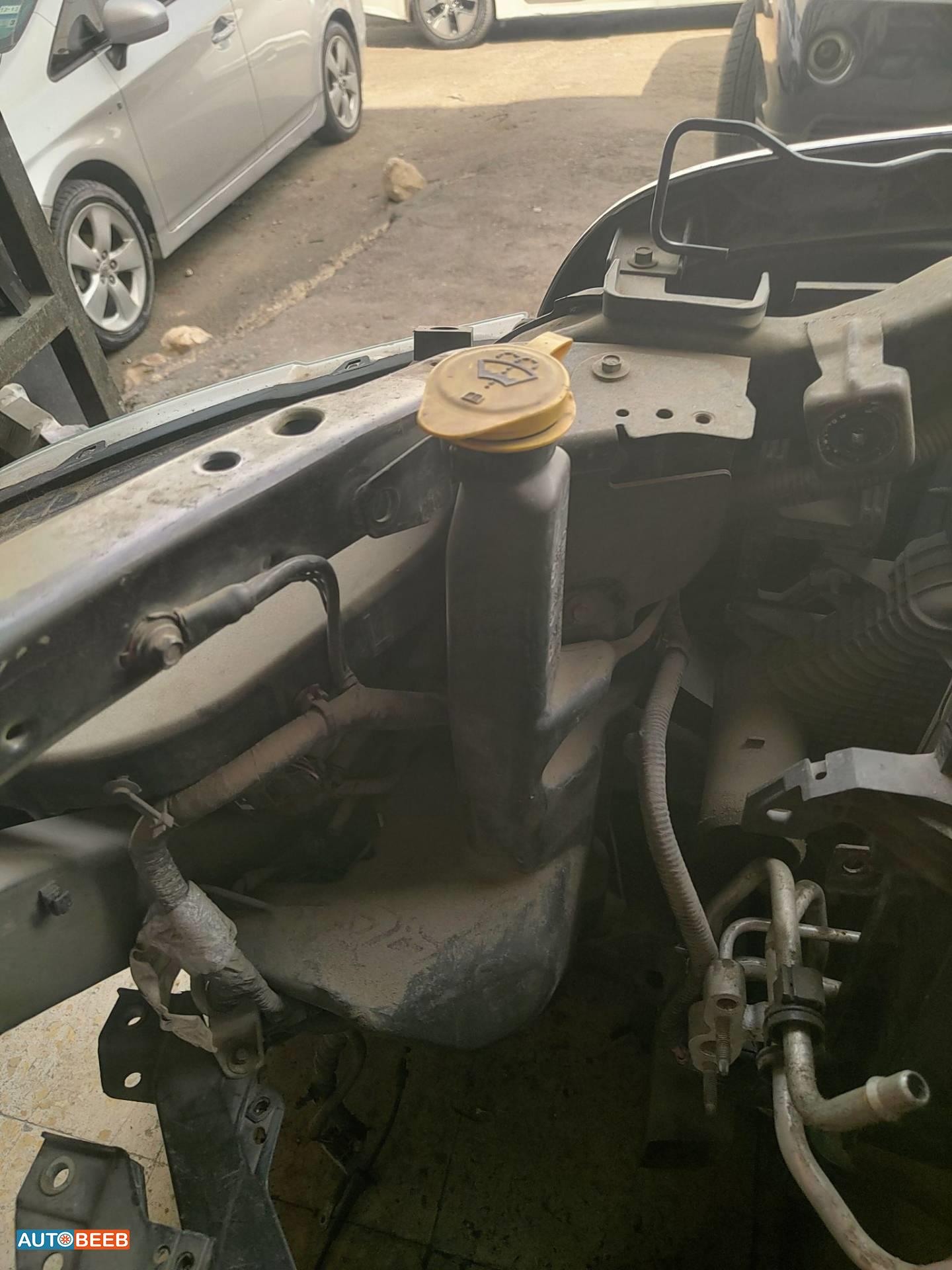 مطرة مساحات دودج رام 2014 2015 2016