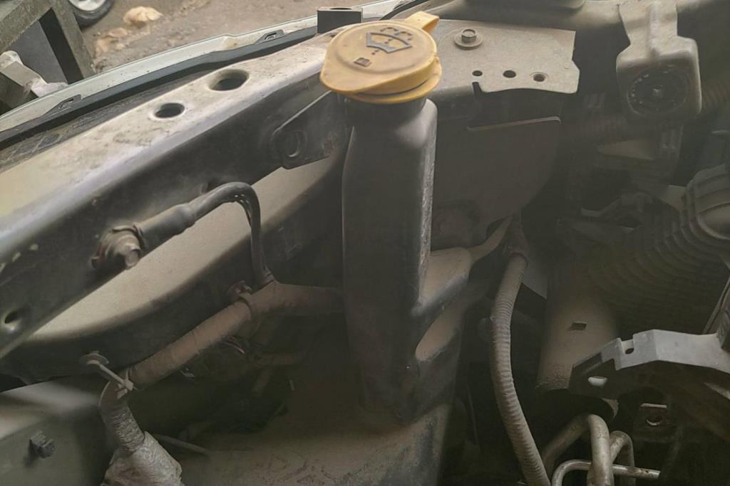 مطرة مساحات دودج رام 2014 2015 2016