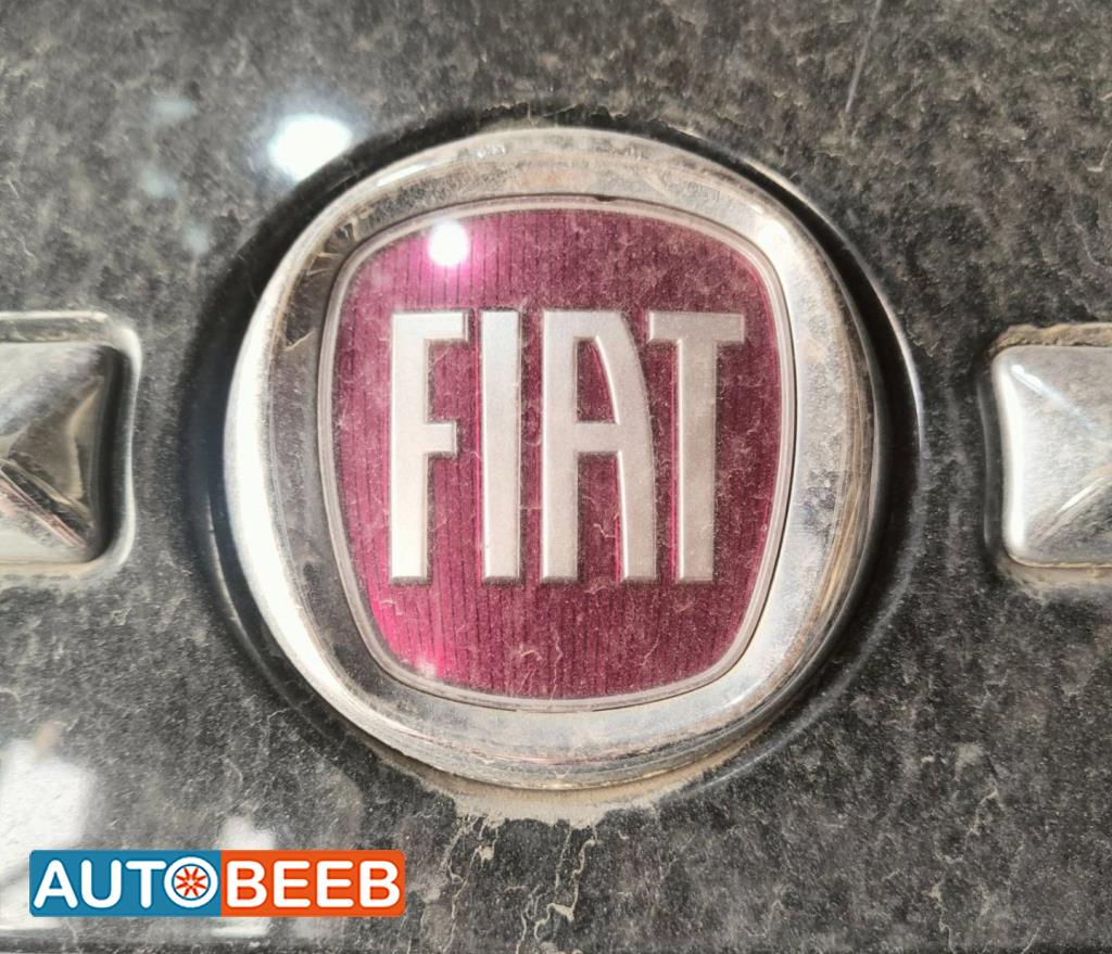 Body  Emblems Fiat 500