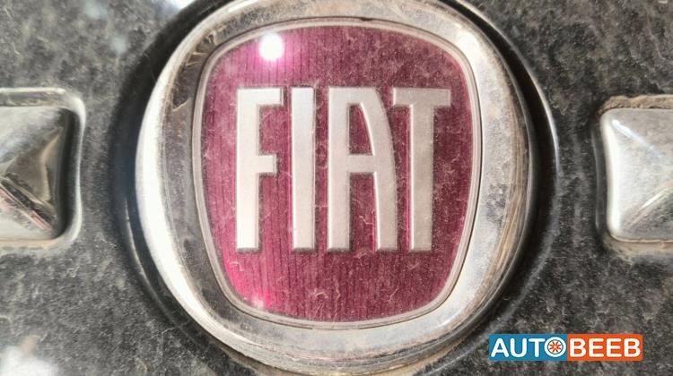 Body  Emblems Fiat 500