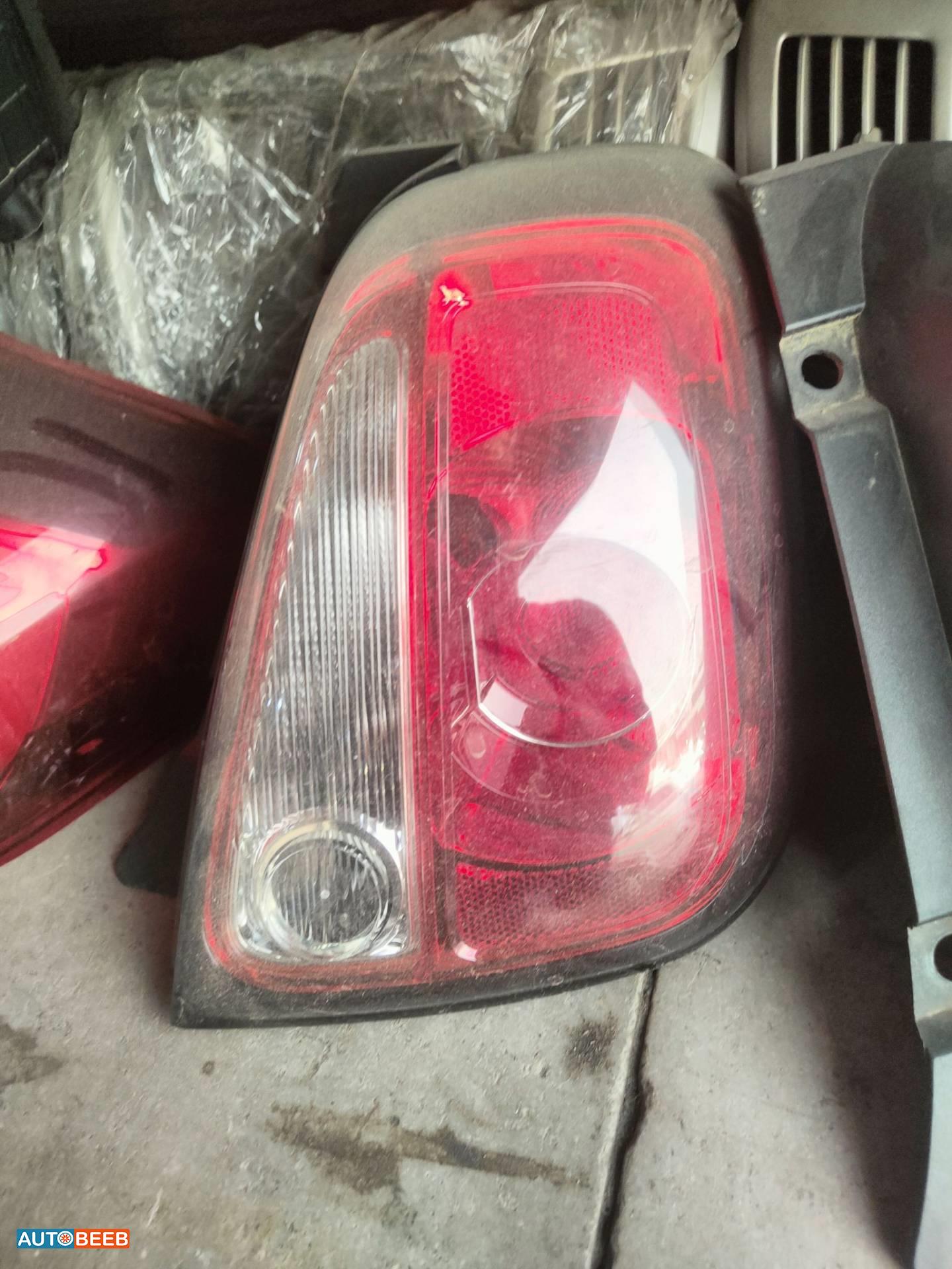 ضوء خلفي يمين شمال فيات 500 2015 2016 2017