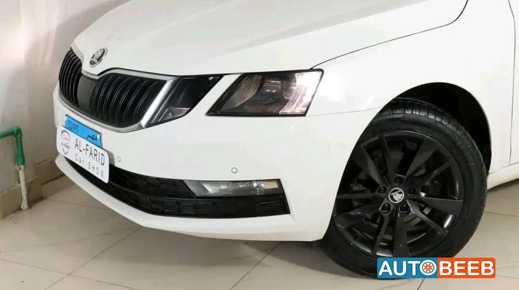 سكودا اوكتافيا 2020