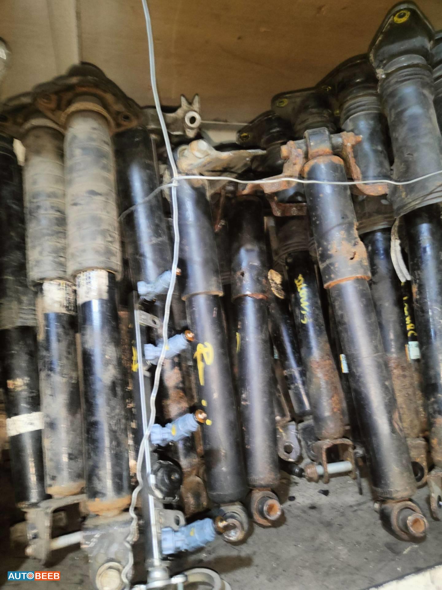 صنوبرص خلفي نيسان التيما 2009 2010 2011