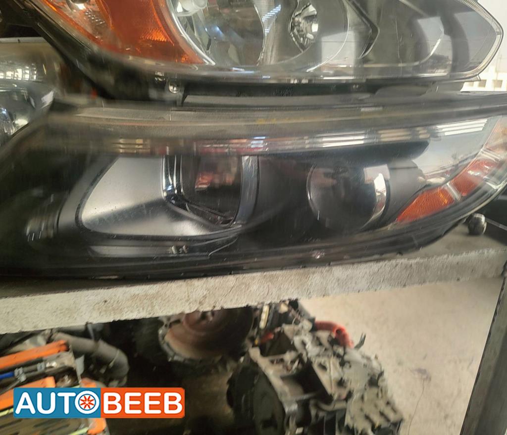 ضوء امامي يمين شمال كيا اوبتيما 2014 2015 2016