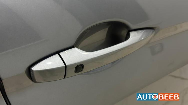 Mitsubishi Eclipse 2020