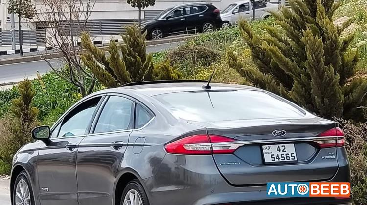 فورد فيوجن 2017