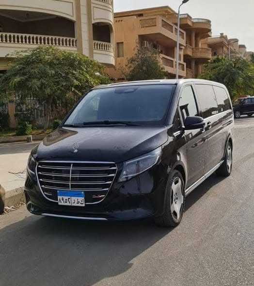 Minibus Mercedes Benz 2026