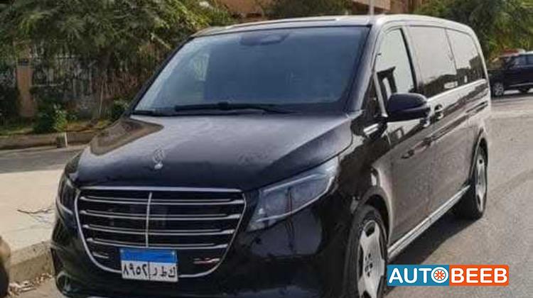 Minibus Mercedes Benz 2026