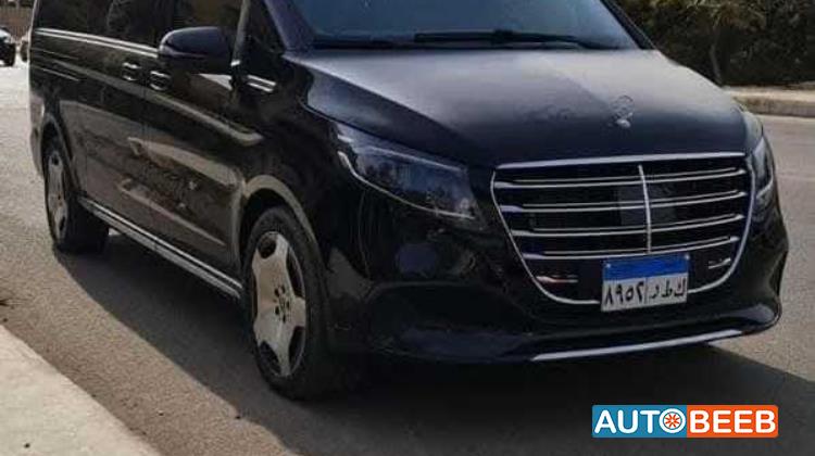 Minibus Mercedes Benz 2026