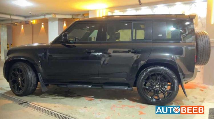 Land Rover Defender 2020