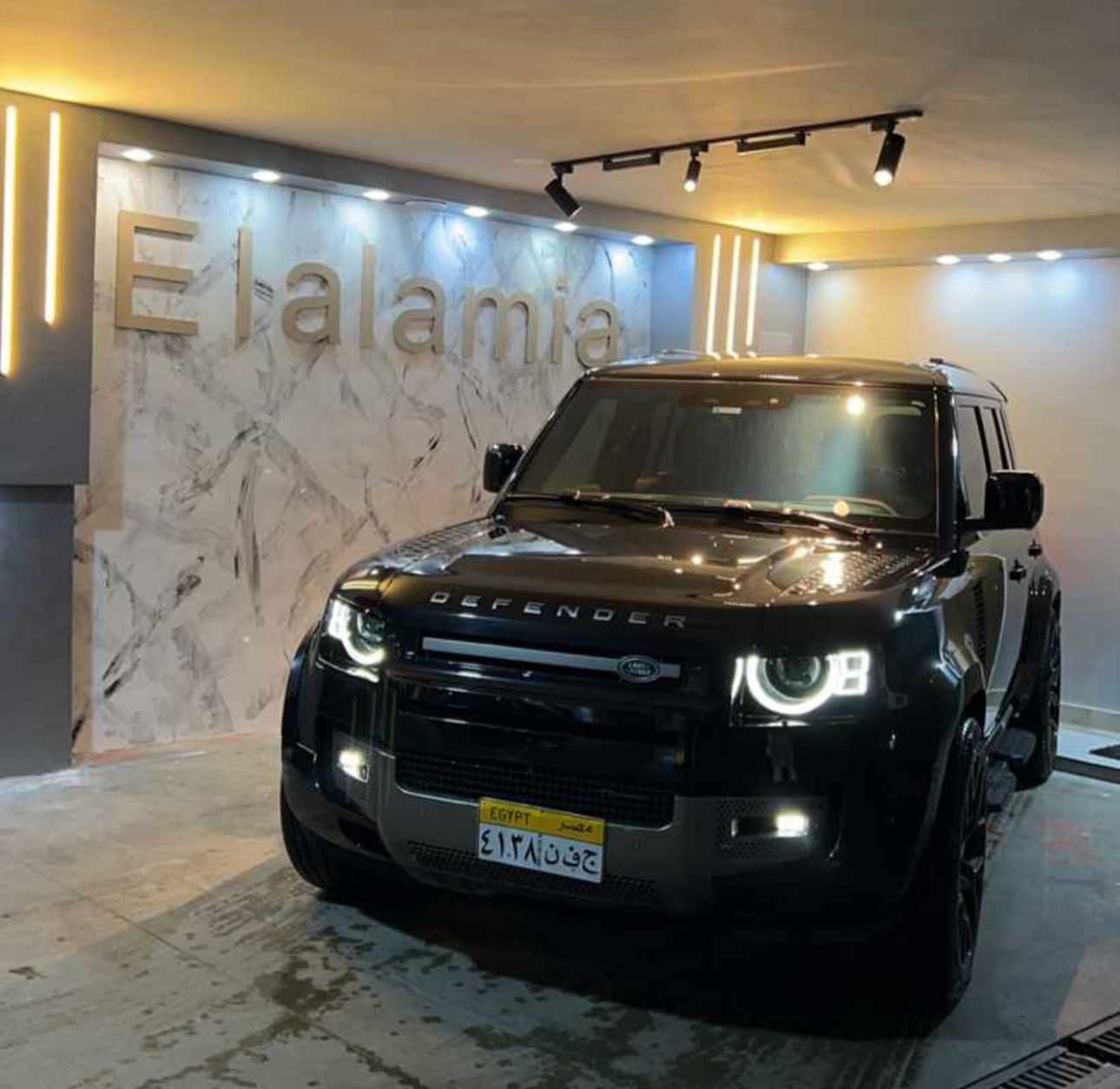 Land Rover Defender 2020
