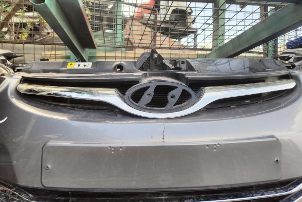 Body  Grilles Hyundai Avante
