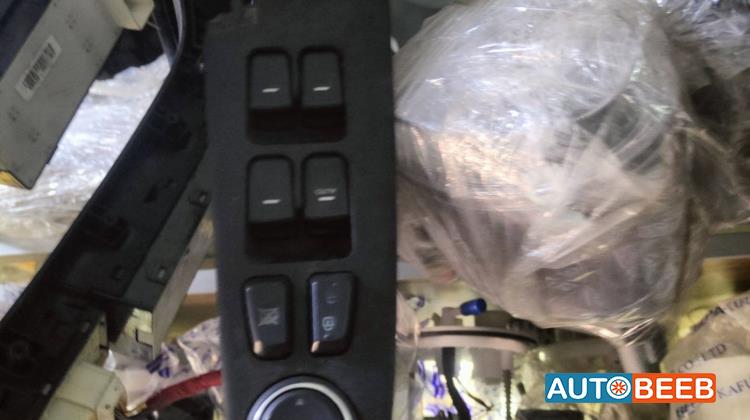 Cabin  Control buttons Hyundai Sonata