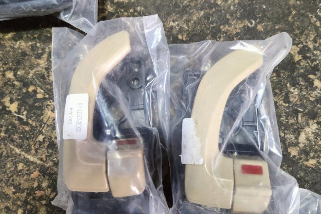 Body  Door Handle  Hyundai Tucson