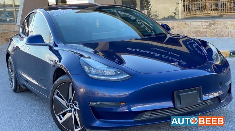 Tesla 3 2018