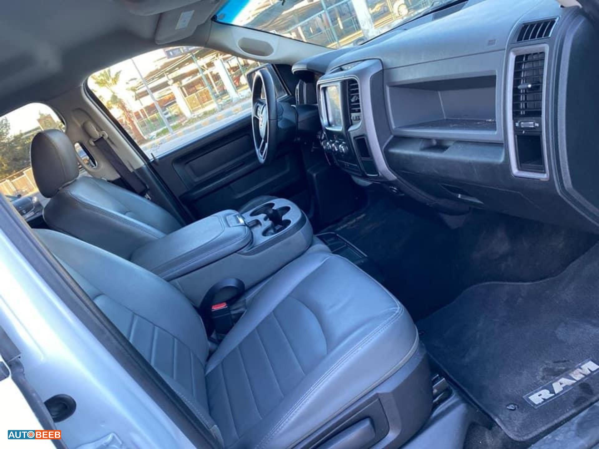 دودج رام 2015