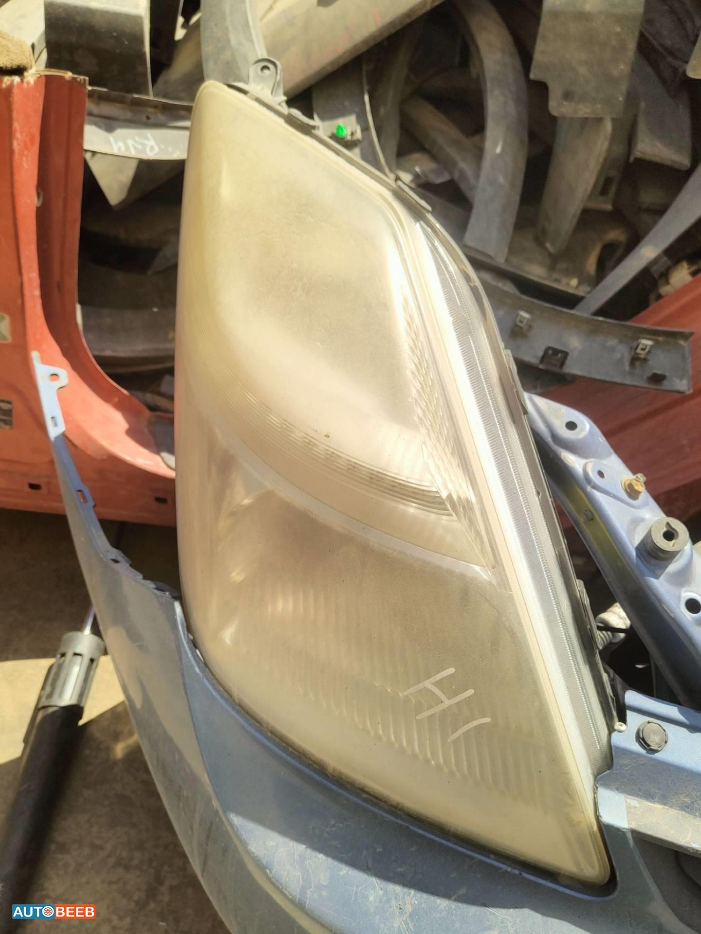 Lights Front light Toyota Prius