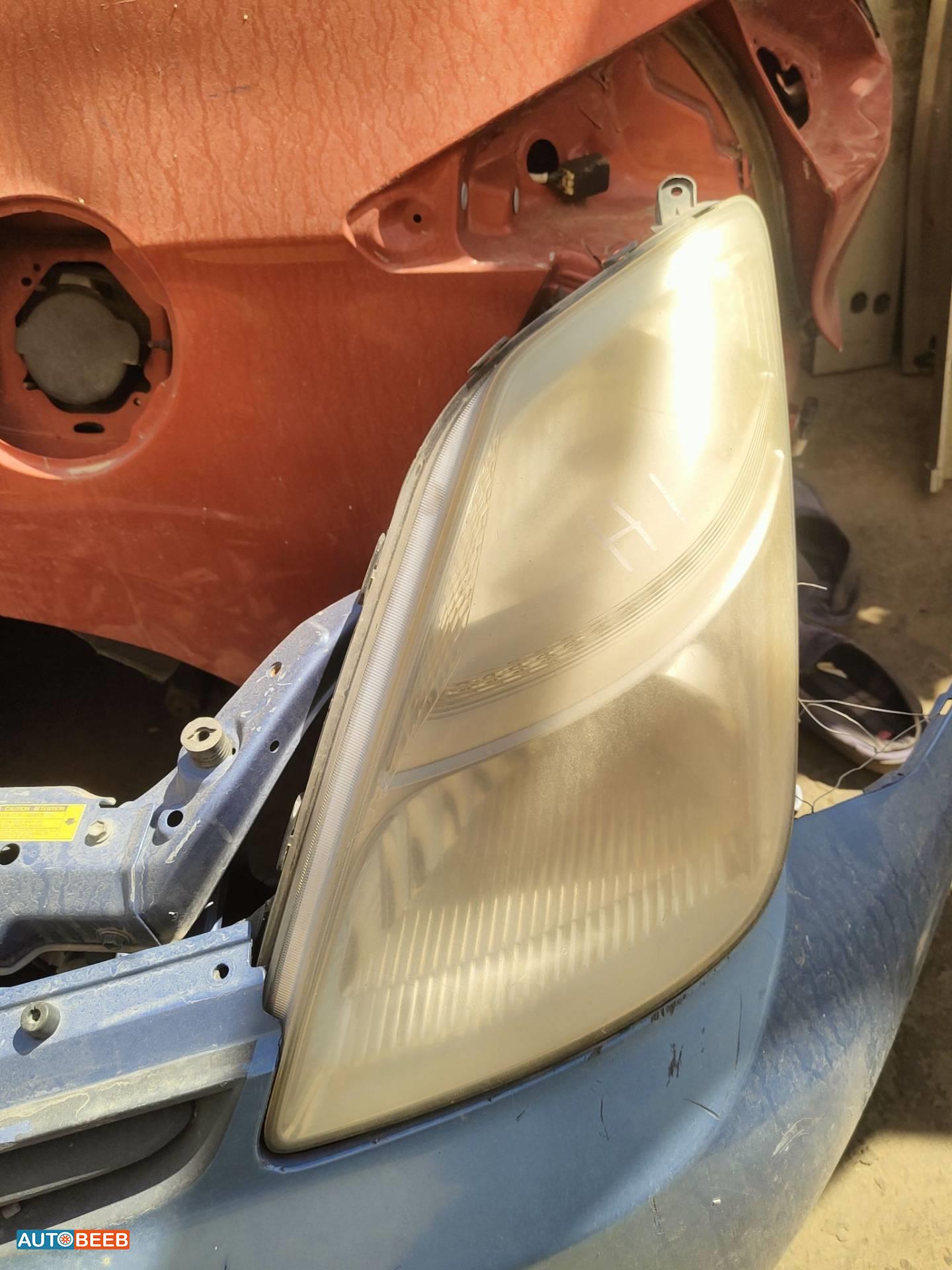 Lights Front light Toyota Prius