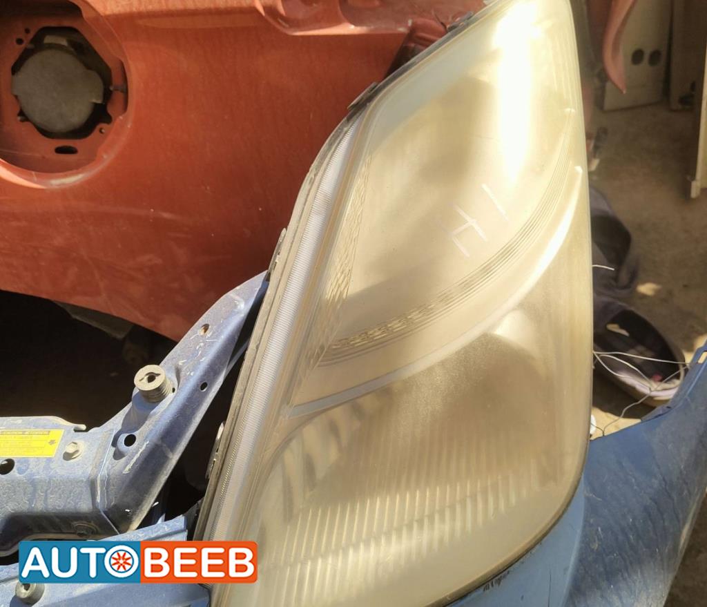 Lights Front light Toyota Prius