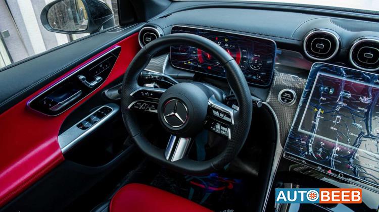 مرسيدس بنز GLC300 2024